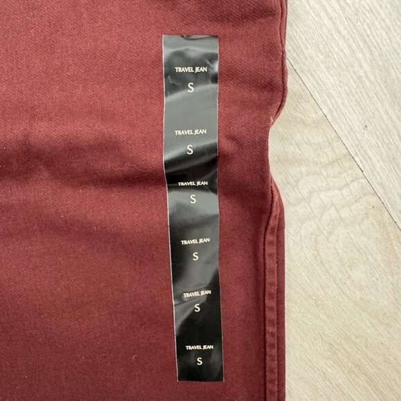 Banana Republic Travel Jogger Midrise Tapered Leg Maroon Mens Small - Picture 3 of 8